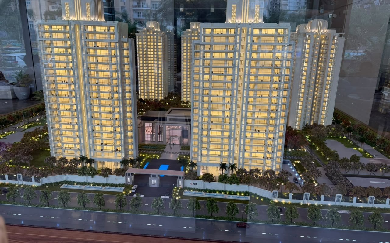 Ace Arte — 11 towers scale model across 14.83 acres